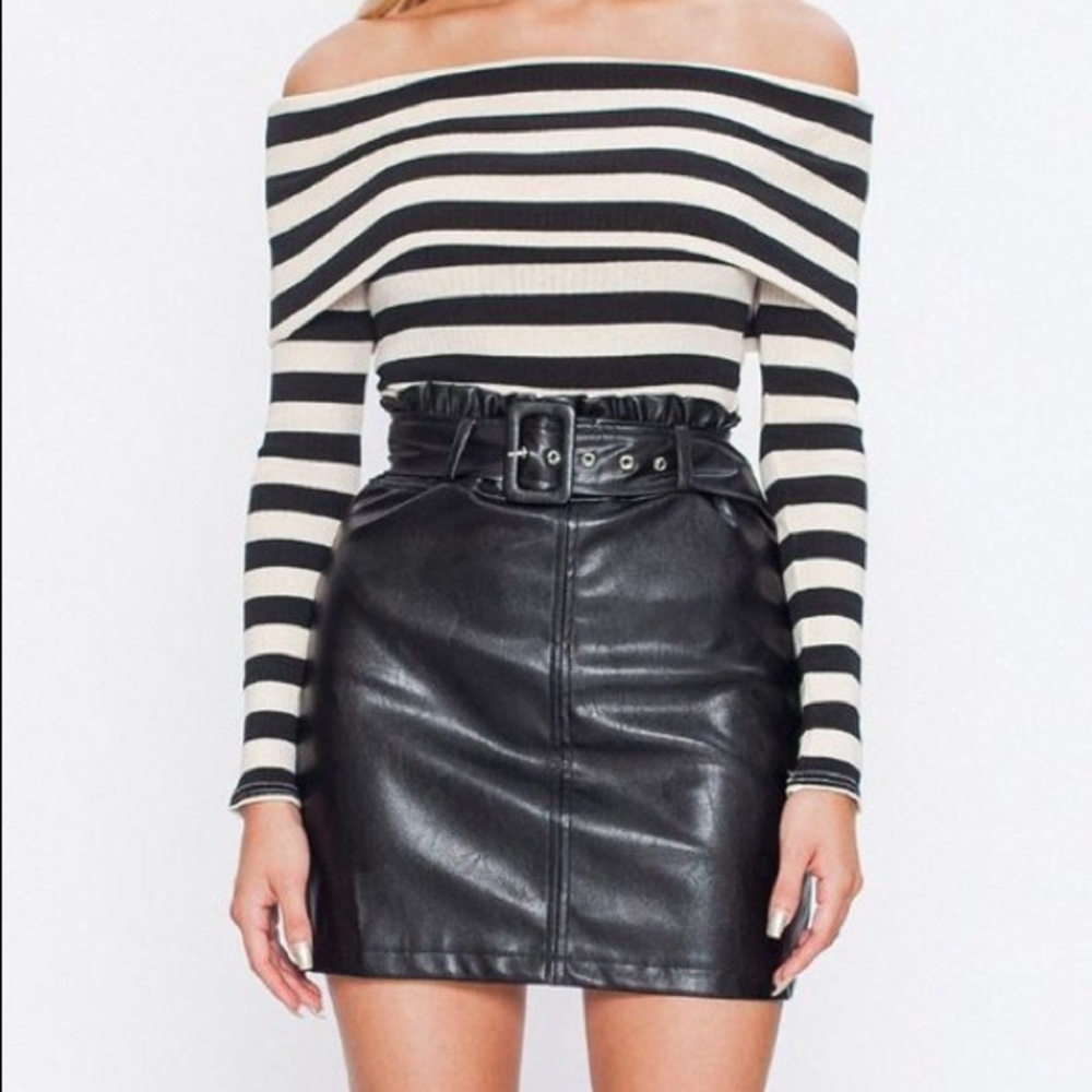 Off the shoulder black/cream bodysuit